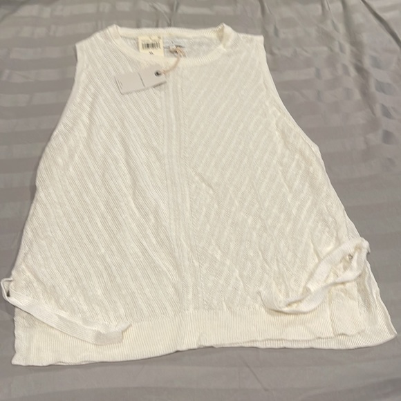 Lucky Brand Sweater Pullover - Picture 7 of 8